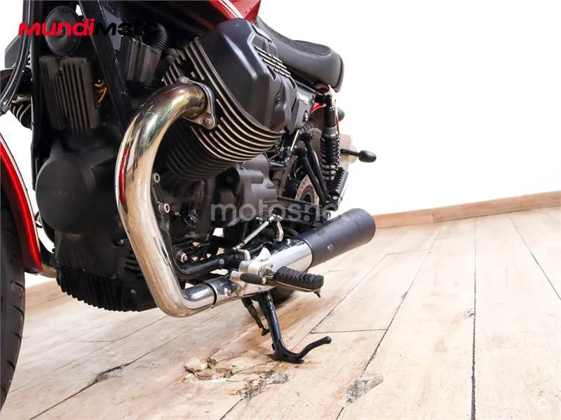 Moto Guzzi V9 - Vista 10