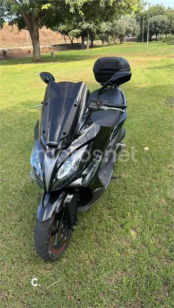 Kymco Xciting 400 - Vista 4