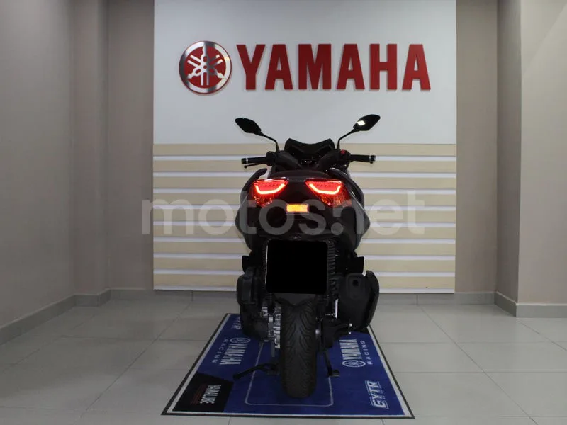 Yamaha XMAX 125 - Vista 4