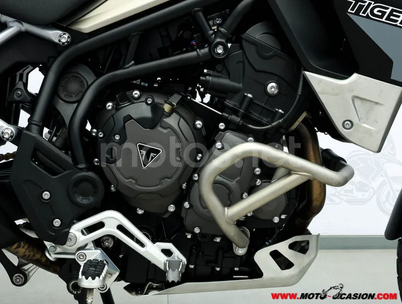 Triumph Tiger 900 - Vista 5