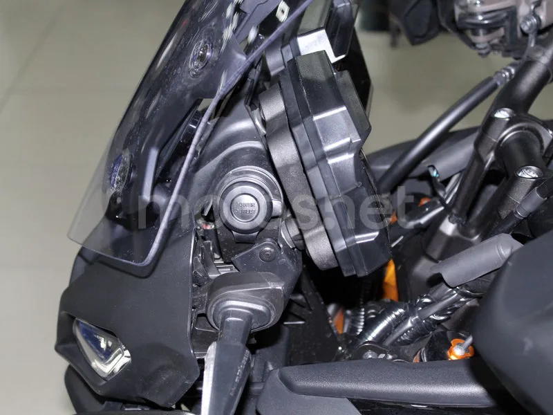 Yamaha Tracer 9 - Vista 13