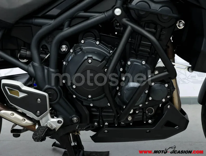 Triumph Tiger Explorer - Vista 5