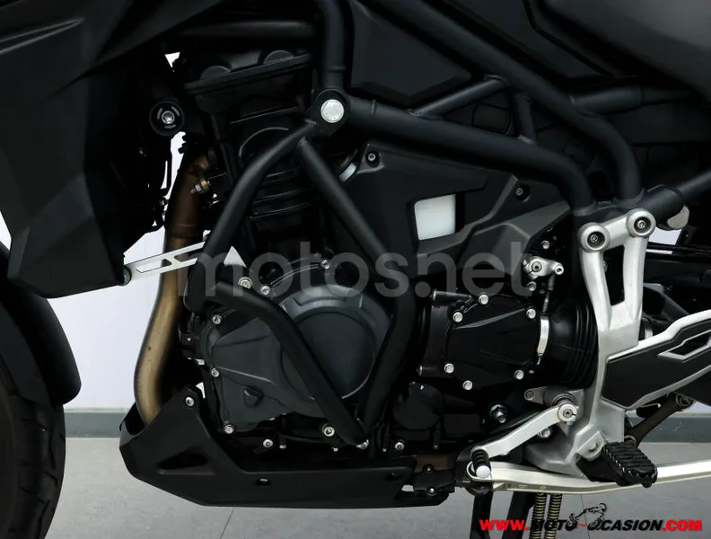Triumph Tiger Explorer - Vista 10