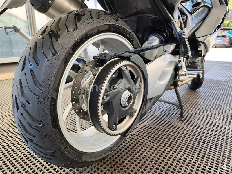 BMW F 800 GT - Vista 25