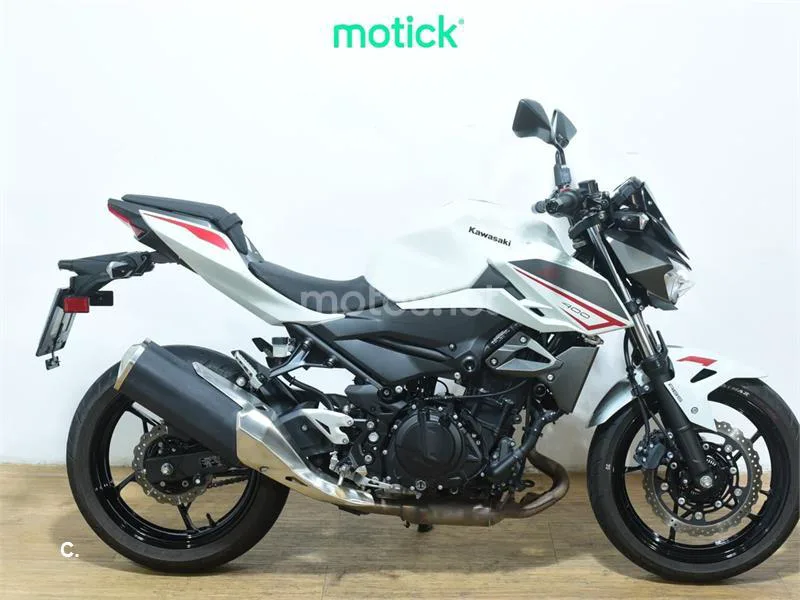 Kawasaki Z400 5090 € 2024 Valencia - 2