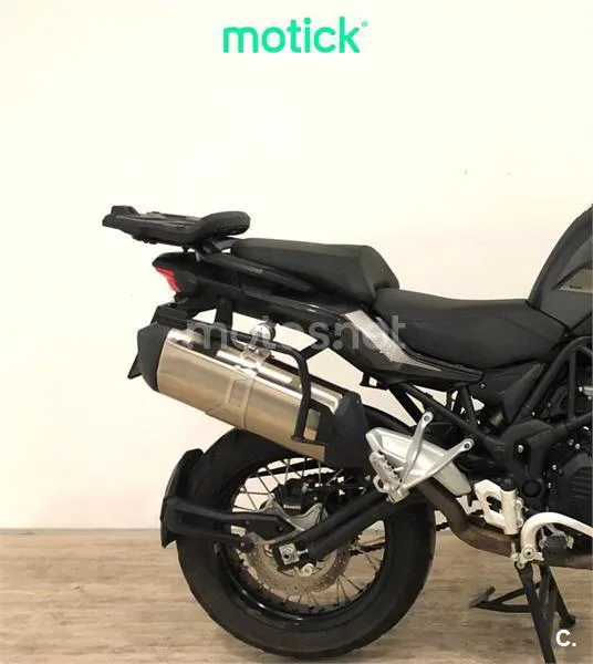 Benelli TRK 502 - Vista 3