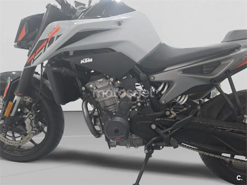 KTM 790 Adventure - Vista 21