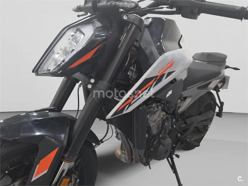KTM 790 Adventure - Vista 9