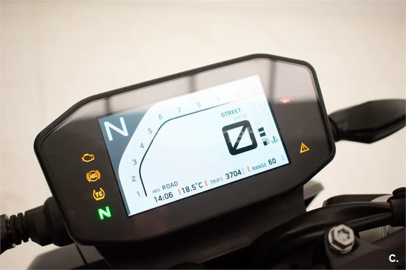 KTM 790 Adventure - Vista 10