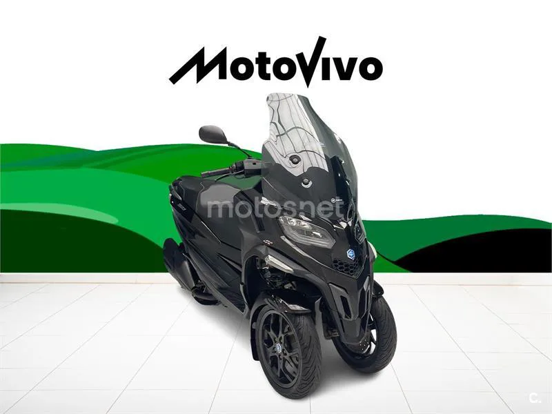 Piaggio MP3 - Vista 3