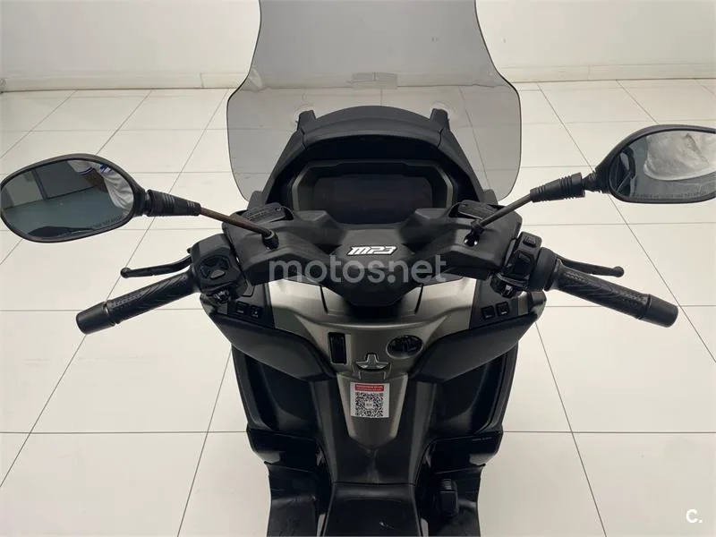 Piaggio MP3 - Vista 9