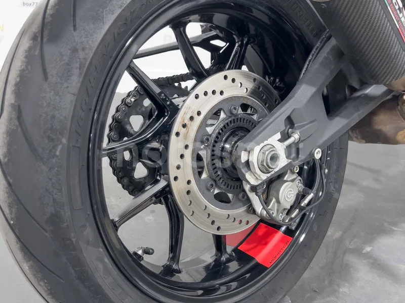 Ducati Monster - Vista 16