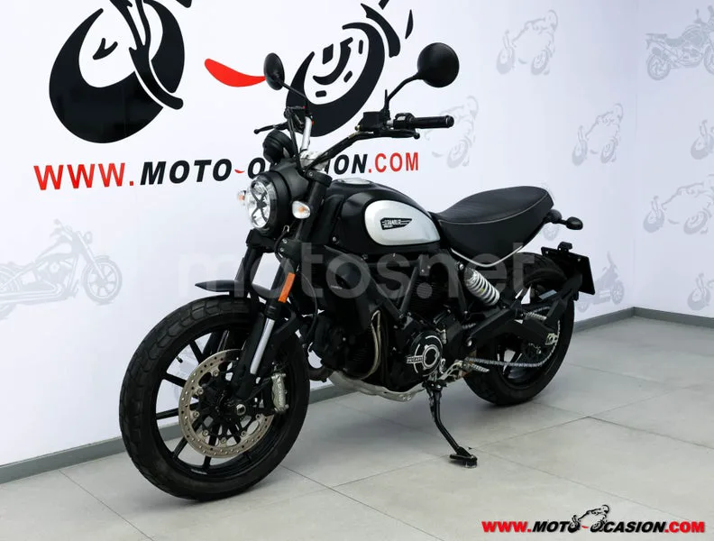 Ducati Scrambler - Vista 7