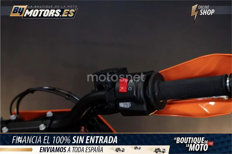 KTM 690 SMC R - Vista 20