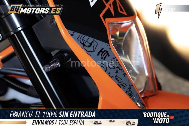 KTM 690 SMC R - Vista 28