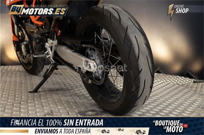 KTM 690 SMC R - Vista 10