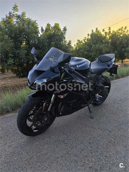 Kawasaki Ninja ZX-6R 6990 € 2011 Valencia - 2