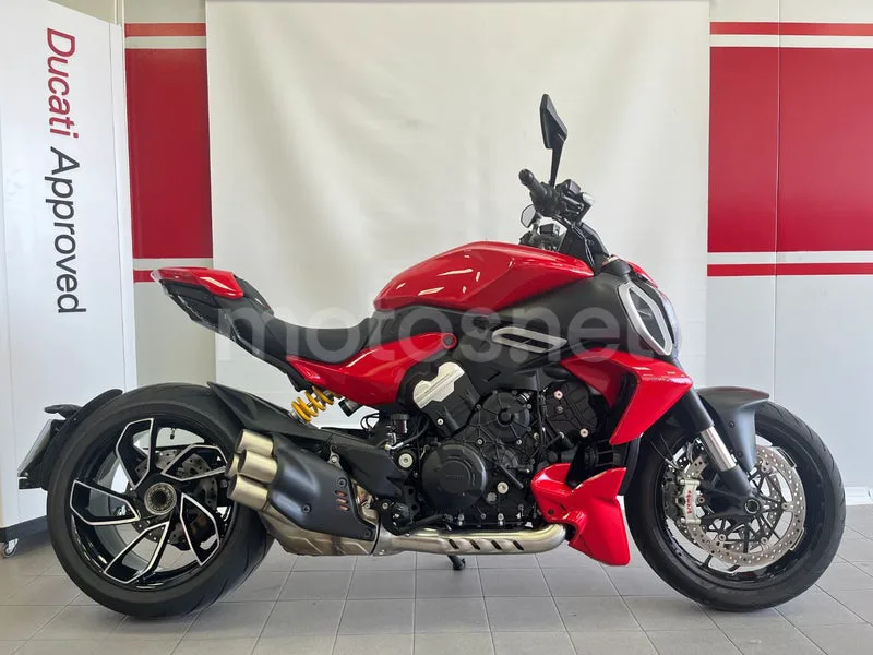 Ducati Diavel V4 22.490 € 2023 Murcia - 1