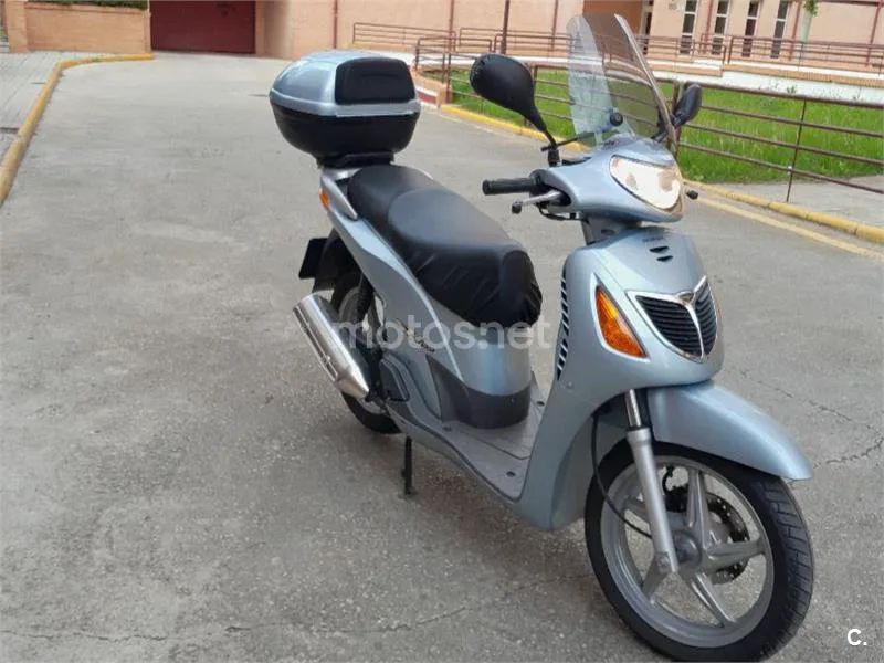 Honda SH150i 1100 € 2007 Teruel - 1