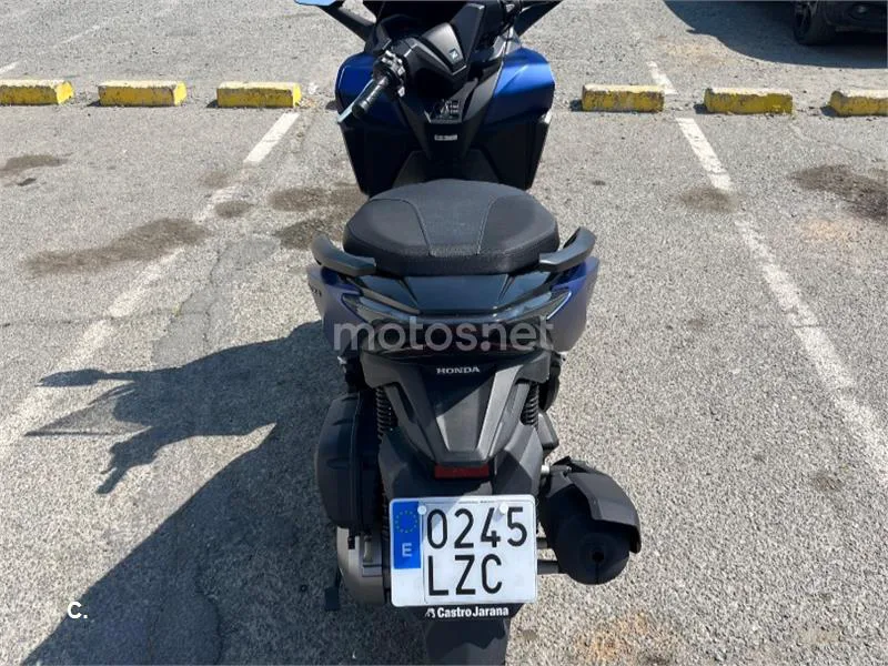Honda Forza 125 - Vista 3