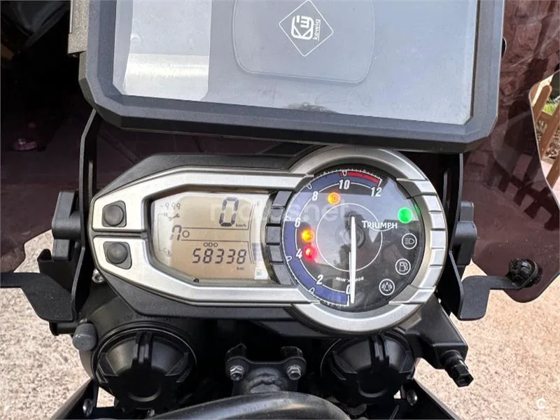 Triumph Tiger 800 - Vista 4