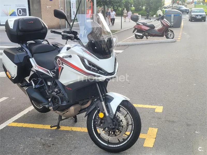 Honda NT1100 - Vista 9