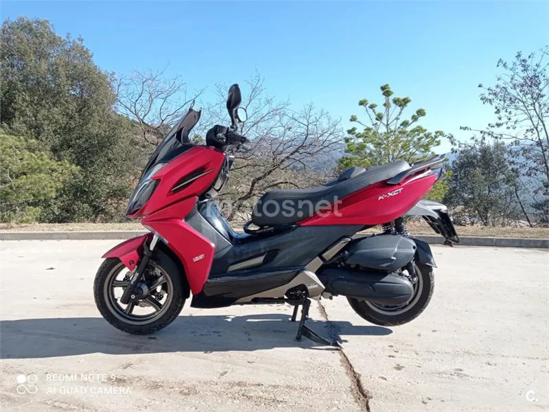 Kymco K-XCT 125i - Vista 3