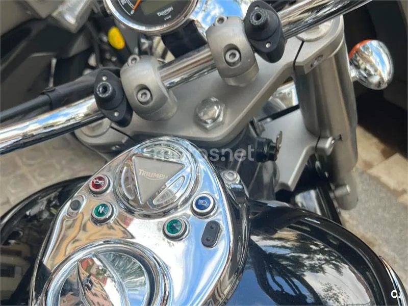 Triumph America - Vista 4