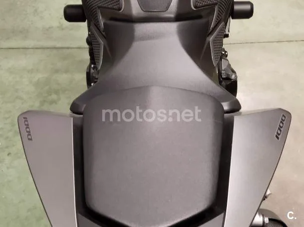 Honda CB1000 Hornet - Vista 6