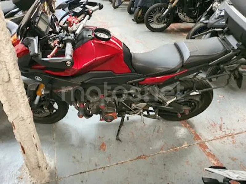 Yamaha MT-09 Tracer - Vista 6