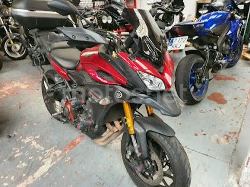 Yamaha MT-09 Tracer - Vista 8