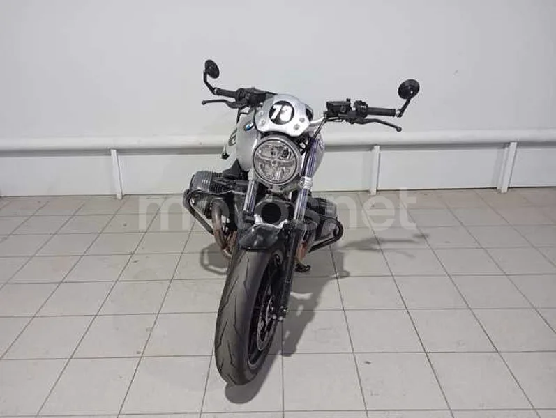 BMW R nineT - Vista 3