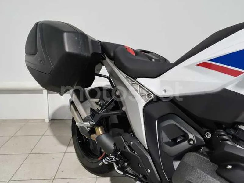 BMW R 1300 RS - Vista 13