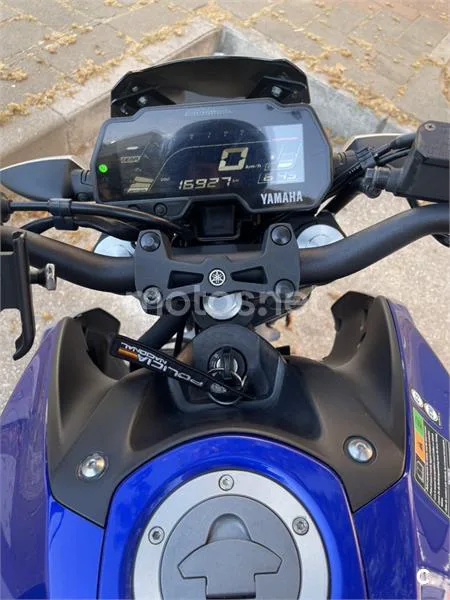 Yamaha MT-125 - Vista 3