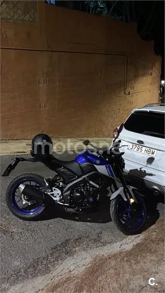 Yamaha MT-125 - Vista 7