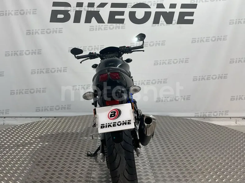 Suzuki SV650 - Vista 7