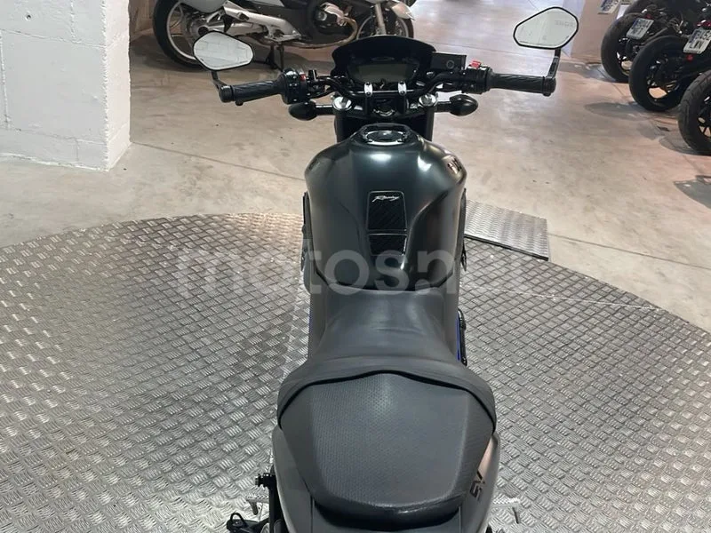 Suzuki SV650 - Vista 9
