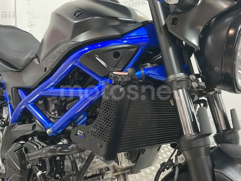 Suzuki SV650 - Vista 10