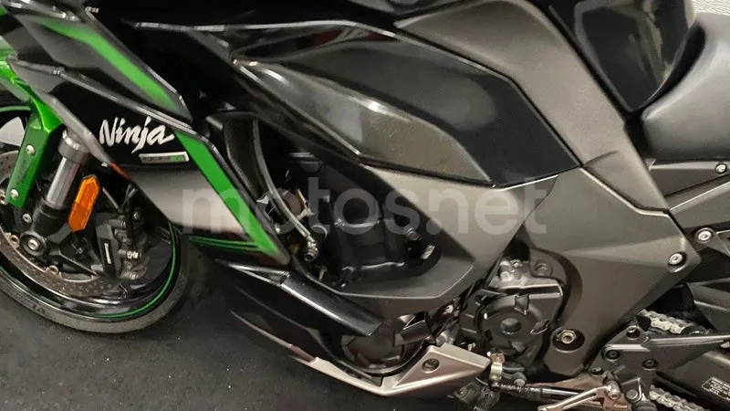 Kawasaki Ninja 1000SX - Vista 6