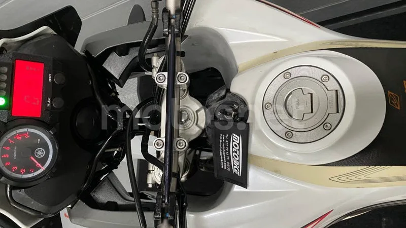 Yamaha XT660Z Ténéré - Vista 18