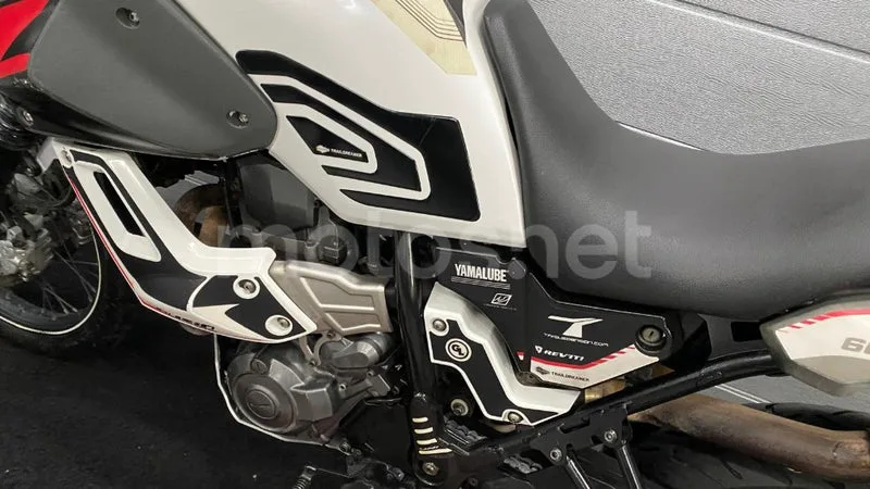 Yamaha XT660Z Ténéré - Vista 9