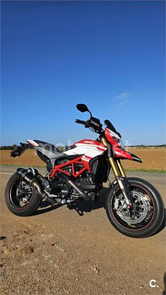 Ducati Hypermotard 939 - Vista 8