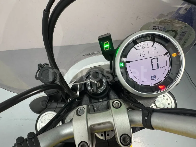 Ducati Scrambler - Vista 11