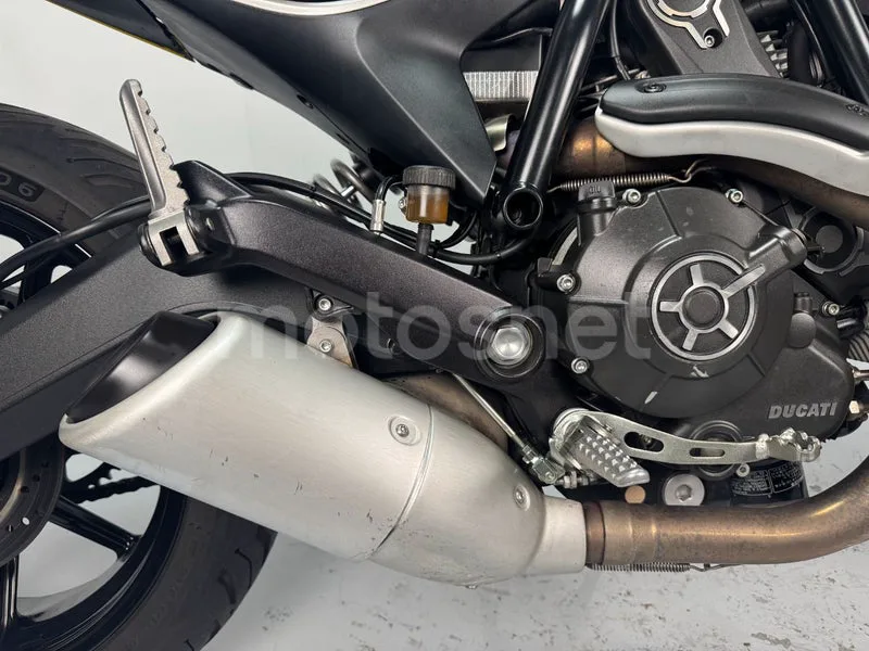 Ducati Scrambler - Vista 8