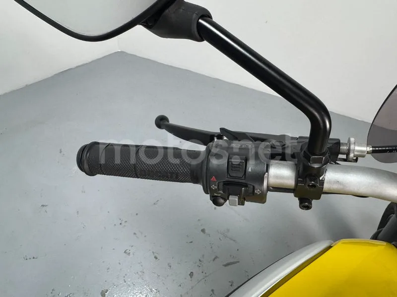 Ducati Scrambler - Vista 9