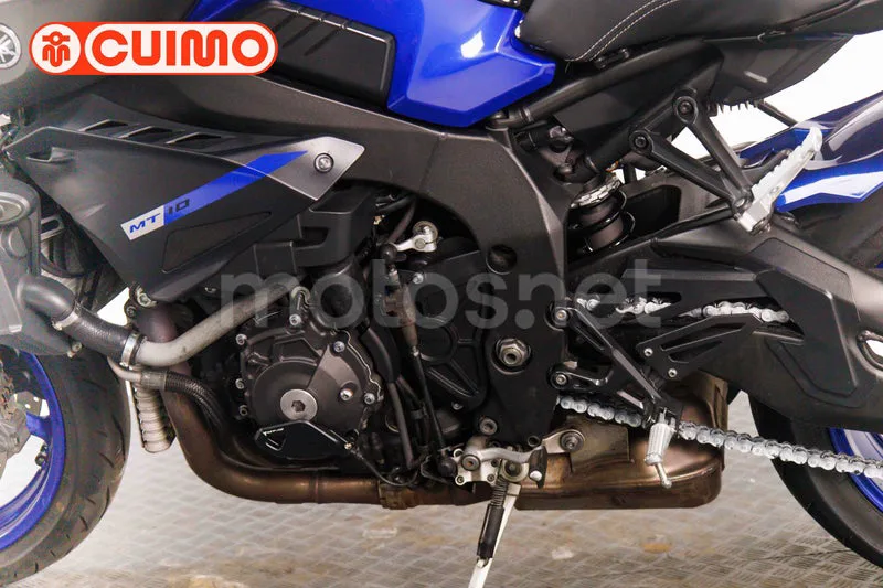 Yamaha MT-10 - Vista 19