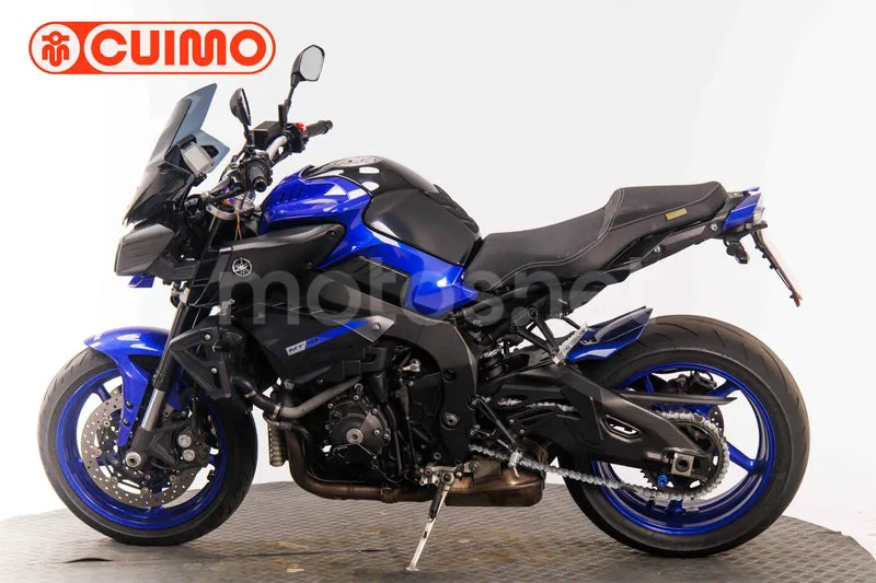 Yamaha MT-10 - Vista 8
