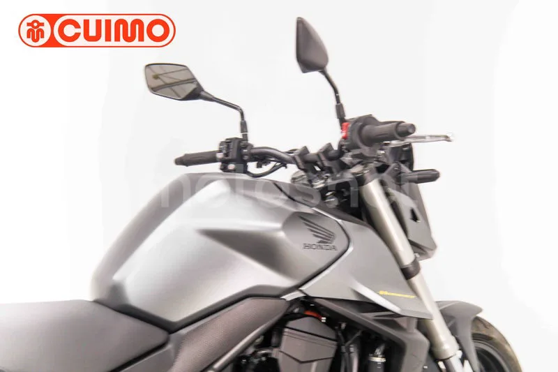 Honda CB750 Hornet - Vista 18