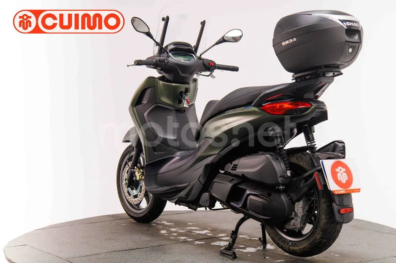 Piaggio Beverly S 400 - Vista 6
