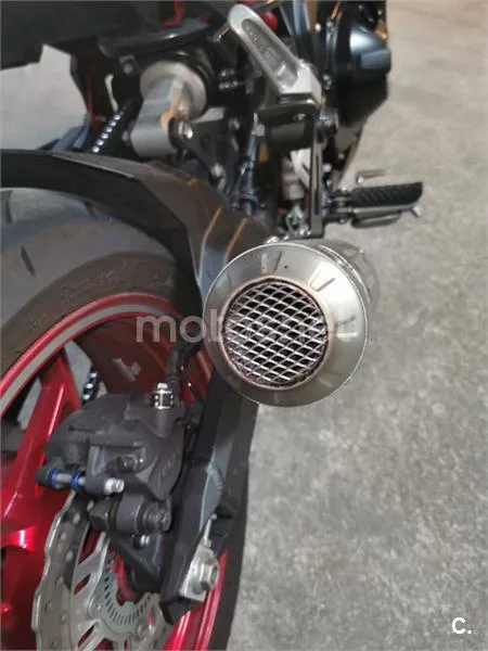 Kawasaki Z900 - Vista 4